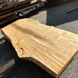 栃の木一枚板ｔ1094（吉野産）