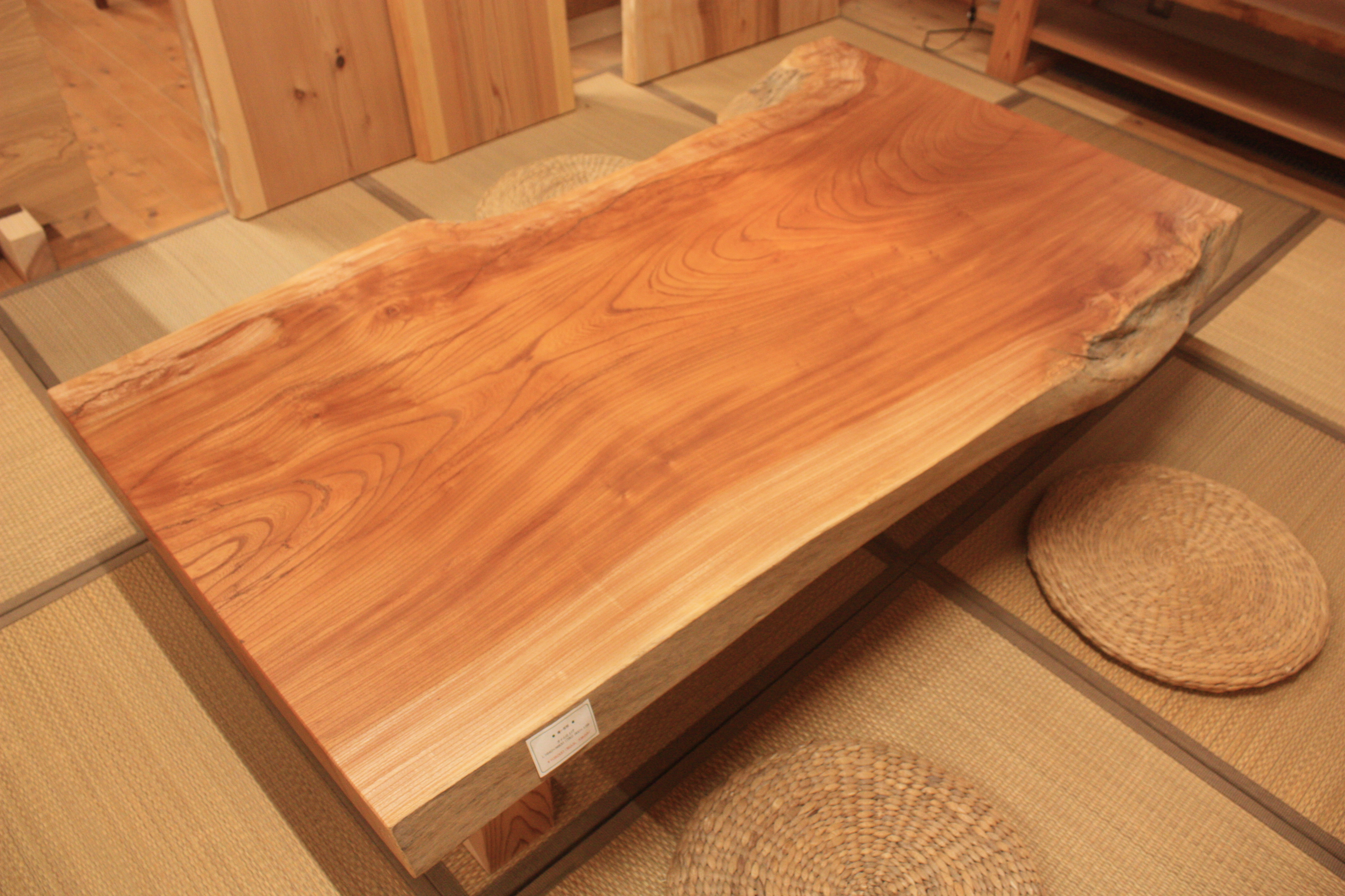 欅一枚板座卓kes-05lt | 一枚板テーブルと無垢カウンター販売のグリーンフォレスト