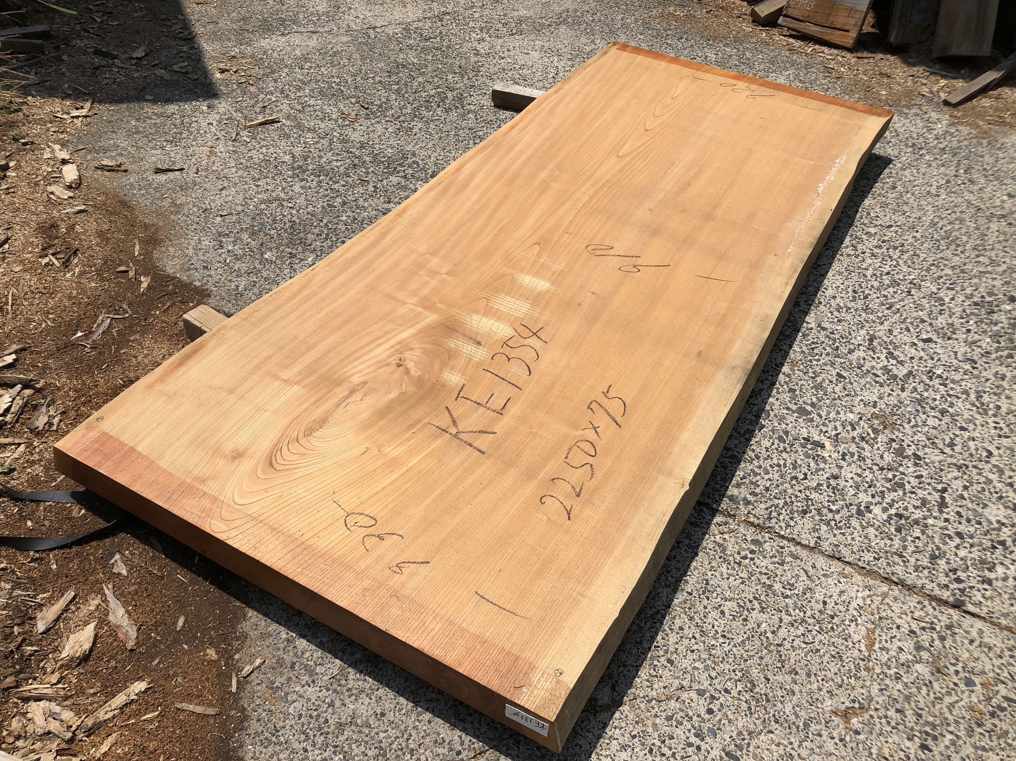 欅一枚板ke1354 | 一枚板テーブルと無垢カウンター販売のグリーンフォレスト