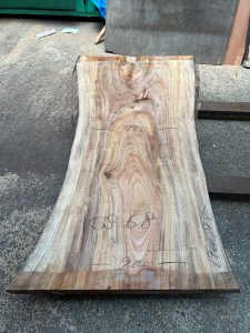 楠の木一枚板KS68